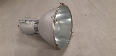 GLAMOX julkisen tilan valaisin - 150W