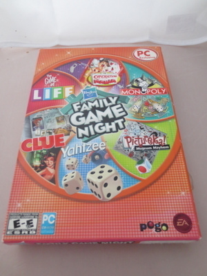 Hasbro/EA Family Game Night PC pelit (NIB)