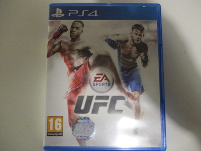 PS4 UFC