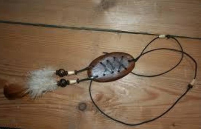 Iso kaulariipus