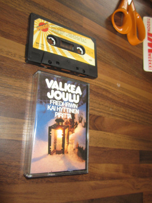 VALKEA JOULU - IRWIN GOODMAN, FREDI. PIRITTA, KUJU,