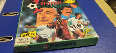 1st Division Manager commodore amiga alkuperäispahvilaatikko