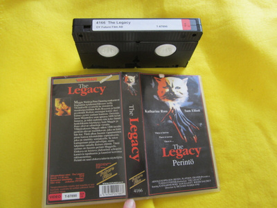 the legacy perintö : vanha VHS