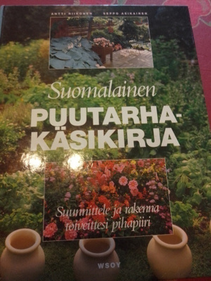 SUOMALAINEN PUUTARHAKÄSIKIRJA