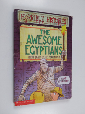 Terry Deary ym. : The Awesome Egyptians