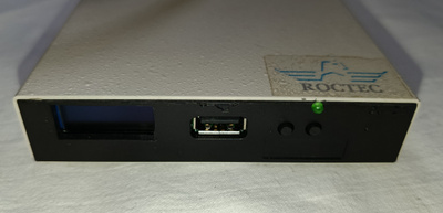 Ulkoinen Amiga-levykeasema – Rotec Slim Gotek (FlashFloppy)