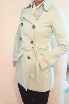 Trenssitakki, vaalea minttu