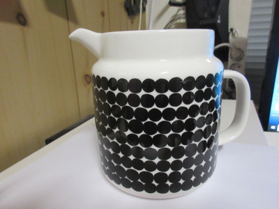MARIMEKKO SIIRTOLAPUUTARHA PITCHER 1,5 L - UUSI