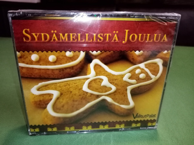 3CD Sydämellistä joulua ( UUSI) SIS POSTIKULU