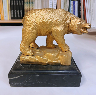 Karhu figuuri