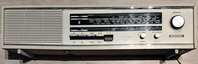 Grundig RF 115 radio