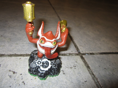 skylanders hahmo ! l