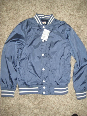 **H&M bomber välikausitakki , uusi koko 146 cm *