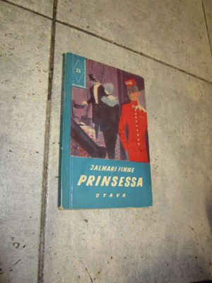 Jalmari Finne : Prinsessa : Valkoisen Torakan seikkailuja 3