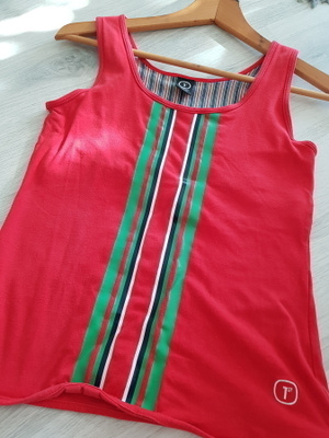 Lindex Treenipaita / Urheilupaita / paita - koko 36-38