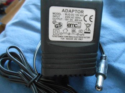 Laturi WJG-DC 15V DC 400mA