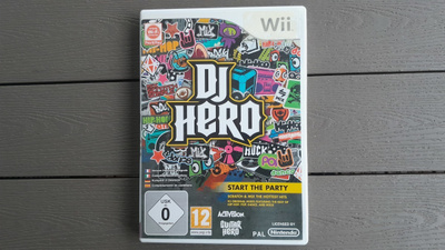 Wii: DJ Hero peli (2009)