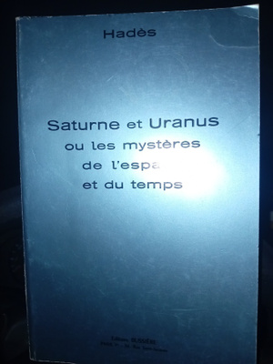 Hades : Saturne et Uranus ( SIS POSTIKULU  )