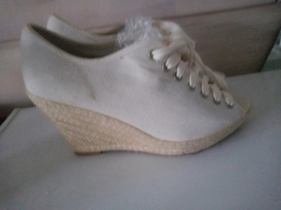 Dinsko peep toe sandaalit 38