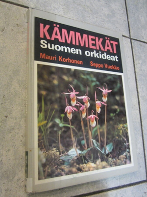 Mauri Korhonen : Kämmekät : Suomen orkideat
