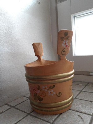 Puukiulu kahdella kahvalla  15 cm (kork) x 10,5 cm-emalivati