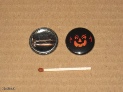 Halloween Pumpkin rintanappi 1" e1