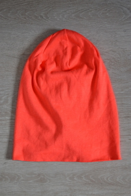 Oranssi naisten myssy