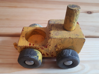 Vanha leluauto,