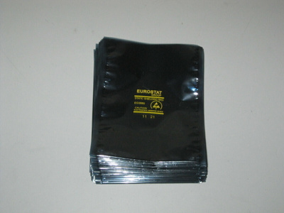 1000  kpl  ESD - PUSSIT  15cm x 11,5cm.