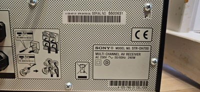 Sony STR-DH700 ja Wharfedale Diamond 9.1 kaiuttimet.