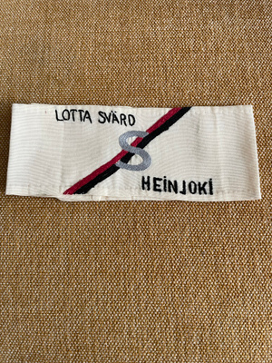 Lotta Svärd hihauha  HEINJOKI