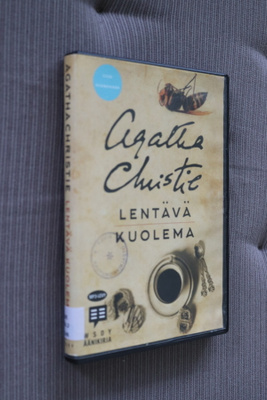 MP3-levy Äänikirja Agatha Christie : Lentävä kuolema