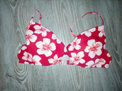 Bikini yläosa 90C