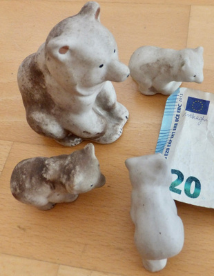 4 VANHAA CCCP Figuuria Karhut Emo + Pennut