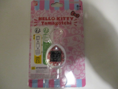 HELLO KITTY TAMAGOTCHI