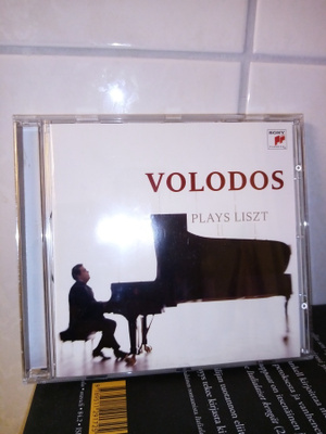 SACD VOLODOS PLAYS LISZT ( SIS POSTIKULU )