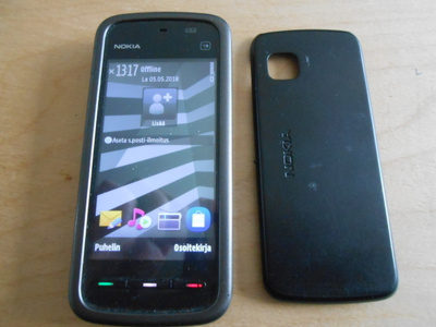 NOKIA 5228, toimii.