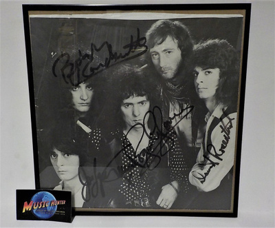 RAINBOW - STRAIGHT BETWEEN THE EYES INNER SLEEVE + NIMMARIT