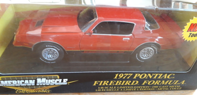 Ertl 1/18 Pontiac Firebird Formula uusi paketissaan