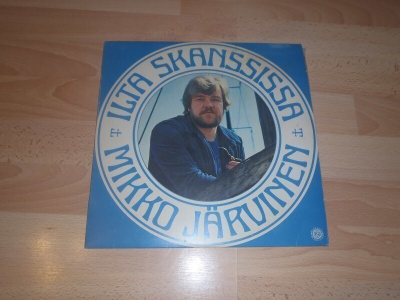 MIKKO JÄRVINEN - ILTA SKANSSISSA ( LP . VINYYLI )