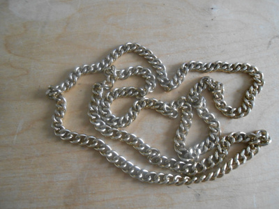 Kullanvärinen ketju 125cm