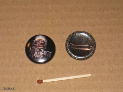 Iron Maiden Eddie rintanappi 1" g1