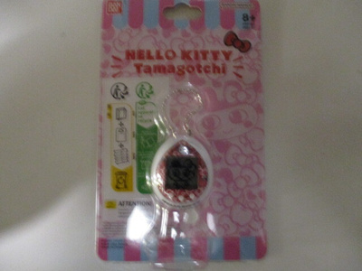 HELLO KITTY TAMAGOTCHI