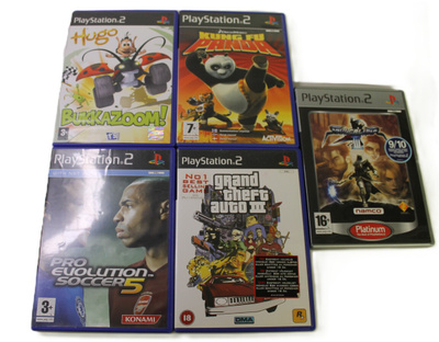 PS2 - pelejä 5kpl
