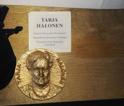 Tarja Halonen "juhlaraha" mitali