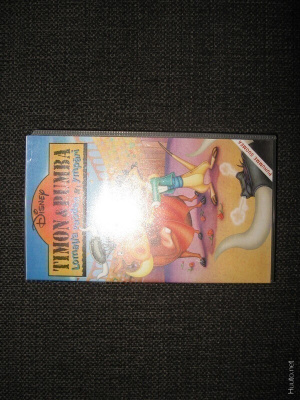 Walt Disney*TIMON & PUMBA*Lomalla vuoden ympäri*Video/VHS