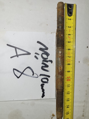 Tunturi tai muu vanha mopo akseli 10mm