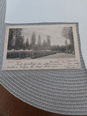 5Rukous leirillä