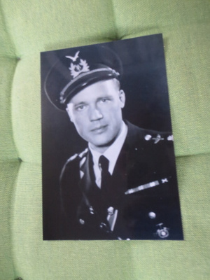 Ilmavoimien Mannerheim-ristin Ritari Birger EK valokuva