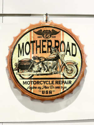 Pyöreä metallikyltti moottoripyörä Route 66